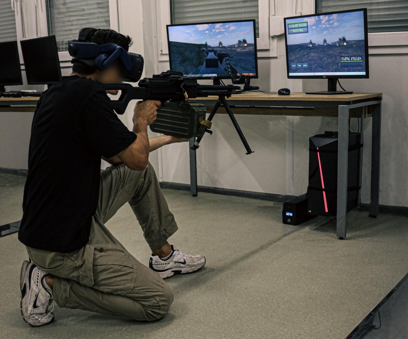 Образовательный комплекс симулятора стрельбы на ПКМ на базе VR технологий