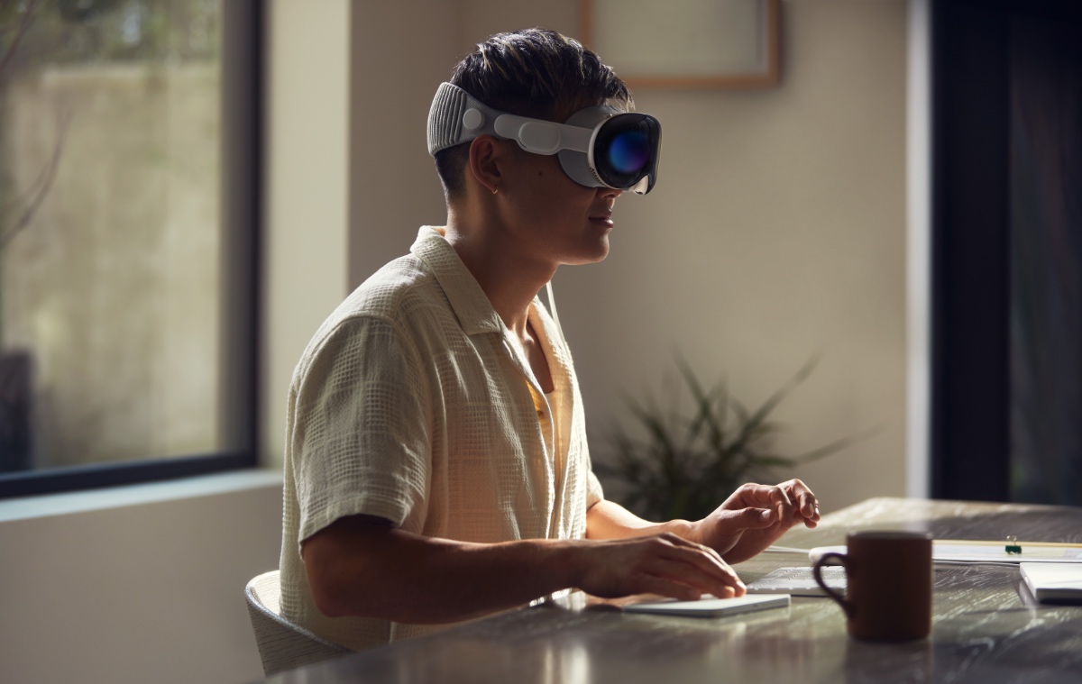 ТОП-10 фишек Apple Vision Pro