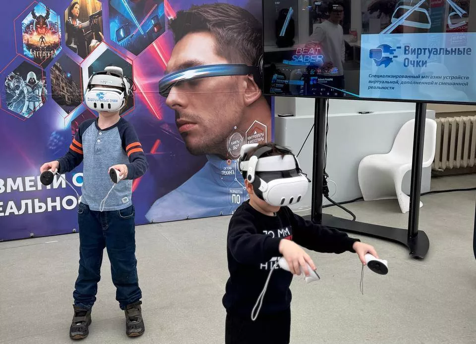 3-4 мая отметили 10-летие Робостанции на ВДНХ!